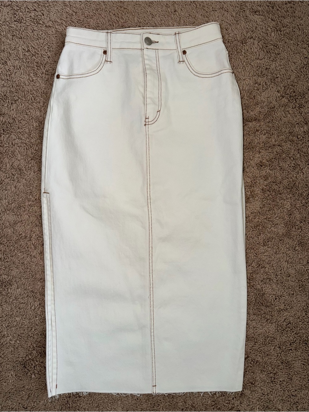 Gianni Bini Ivory Denim Midi Skirt with Contrast Stitching size 3